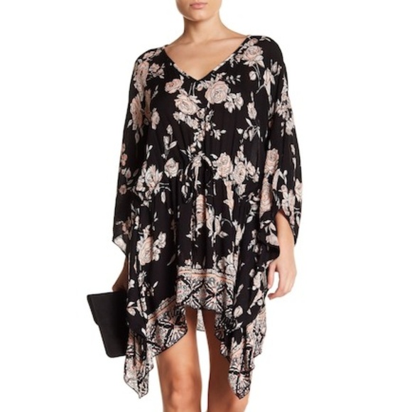 Nostalgia Floral Dress - Picture 1 of 4